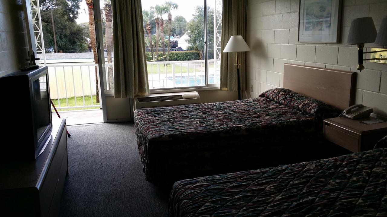 American Quality Lodge Panama City Exterior photo